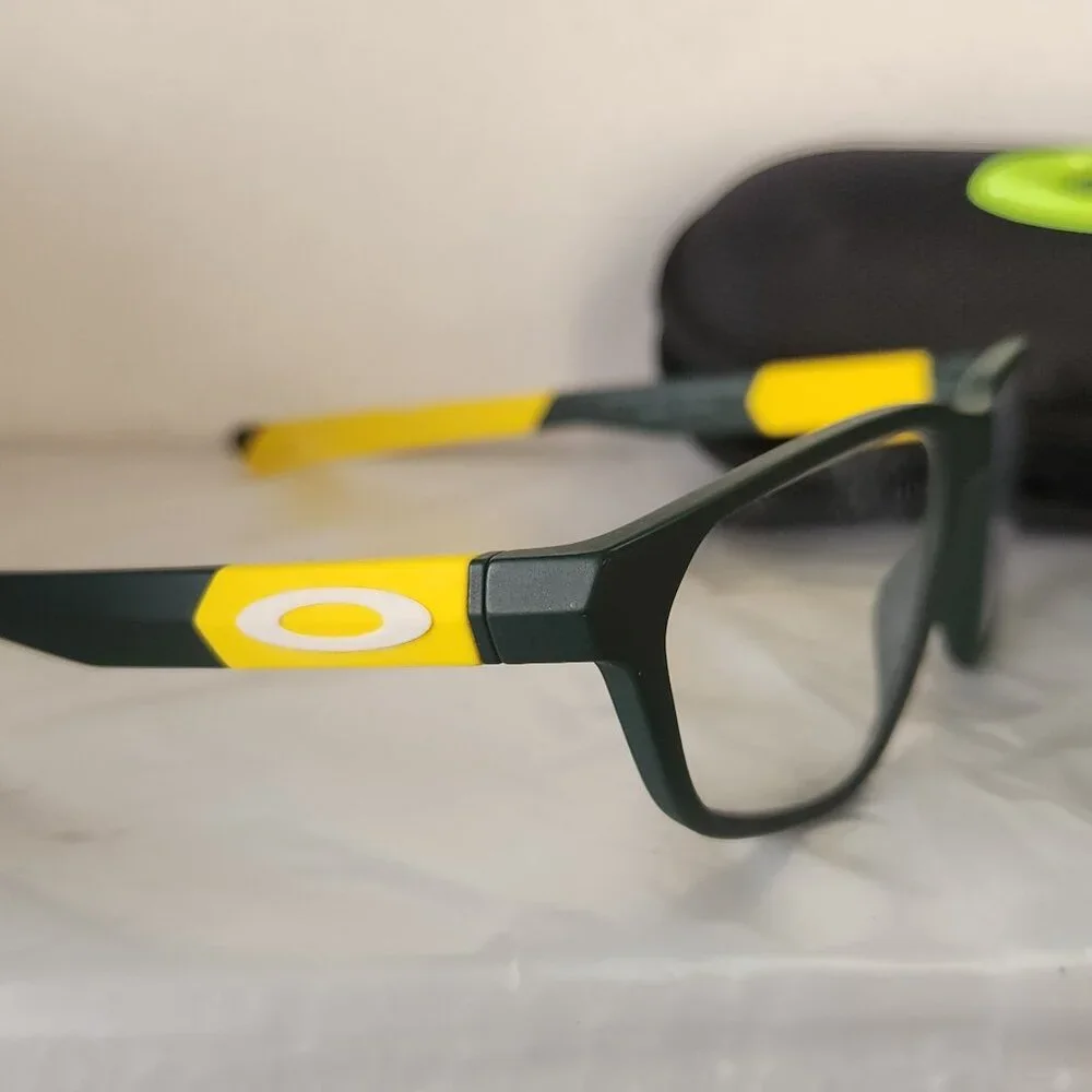 Oregon Ducks colored Oakley NWOT Tail whip satin finish green & yellow EYEGLASS